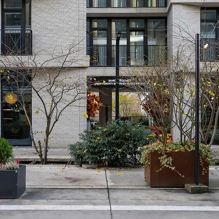 Stylish In Browary Warszawskie With Air Conditioning & Parking By Renters Appartement *